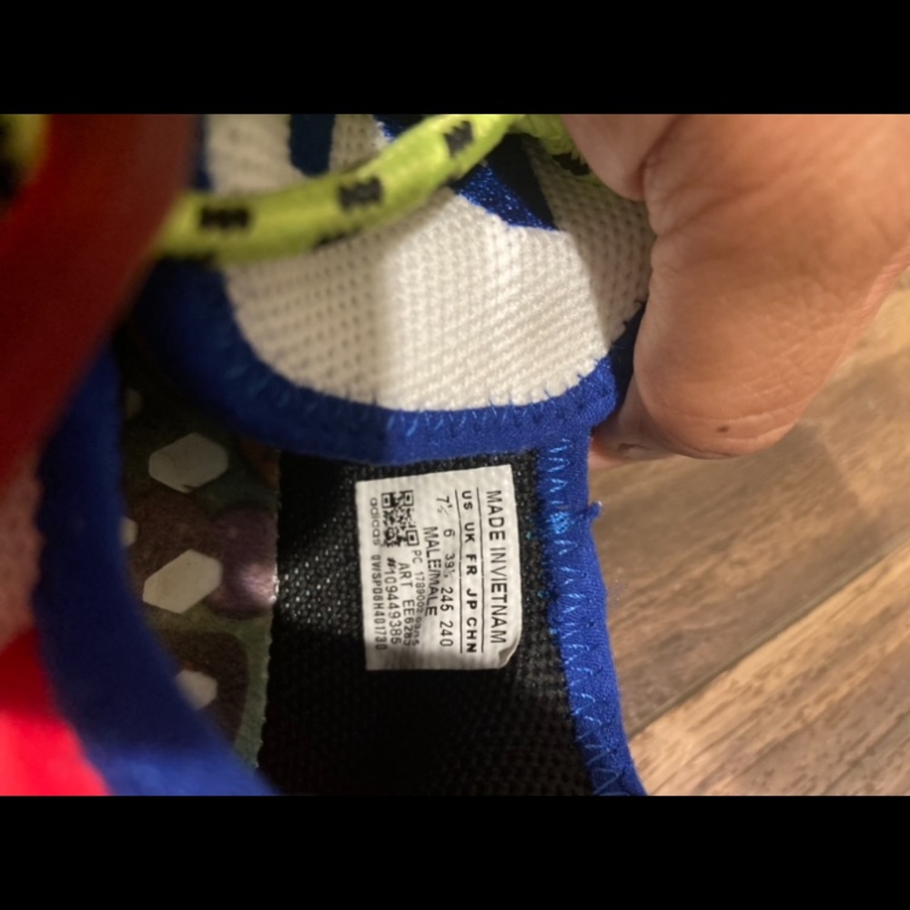 Adidas - Picture 8 of 9